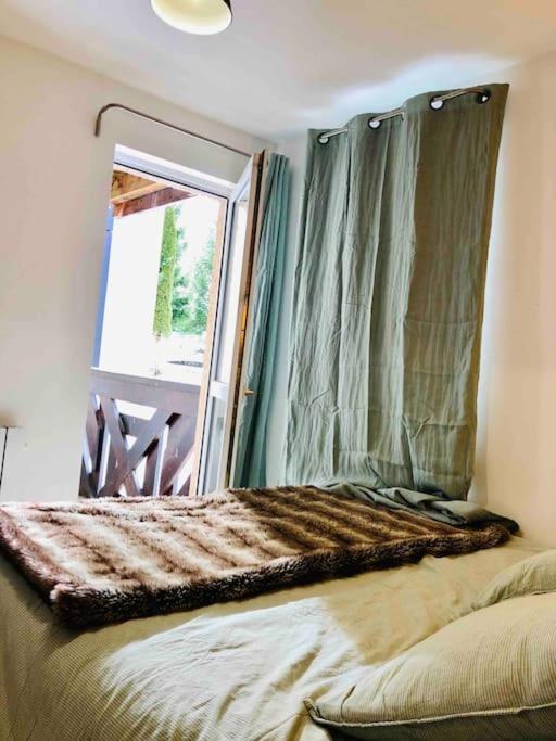 Appartement T4 8 Couchages Spacieux Et Cosy Au Pied Des Pistes Génos Εξωτερικό φωτογραφία
